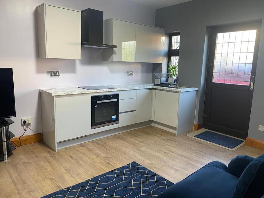 Lovely 1 Bed Studio Apartment With Free Parking Oxford Buitenkant foto